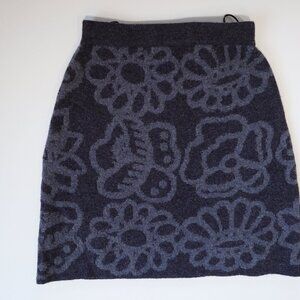 MARIMEKKO UNIQLO Skirt Women’s Lambswool Mini Skirt Floral 100% Wool- Size XS